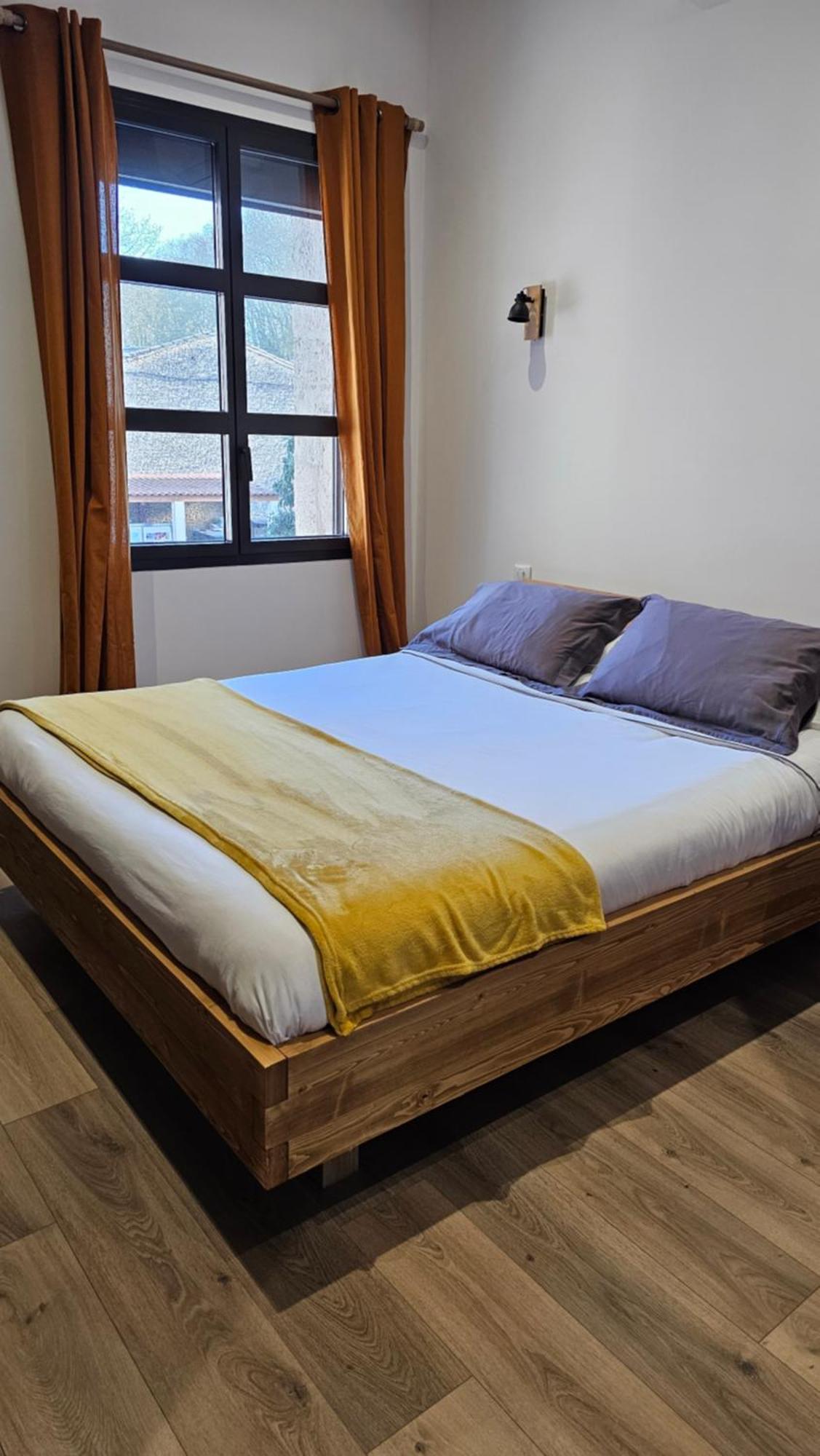 Bed and Breakfast Les Marronniers Laverune Екстер'єр фото