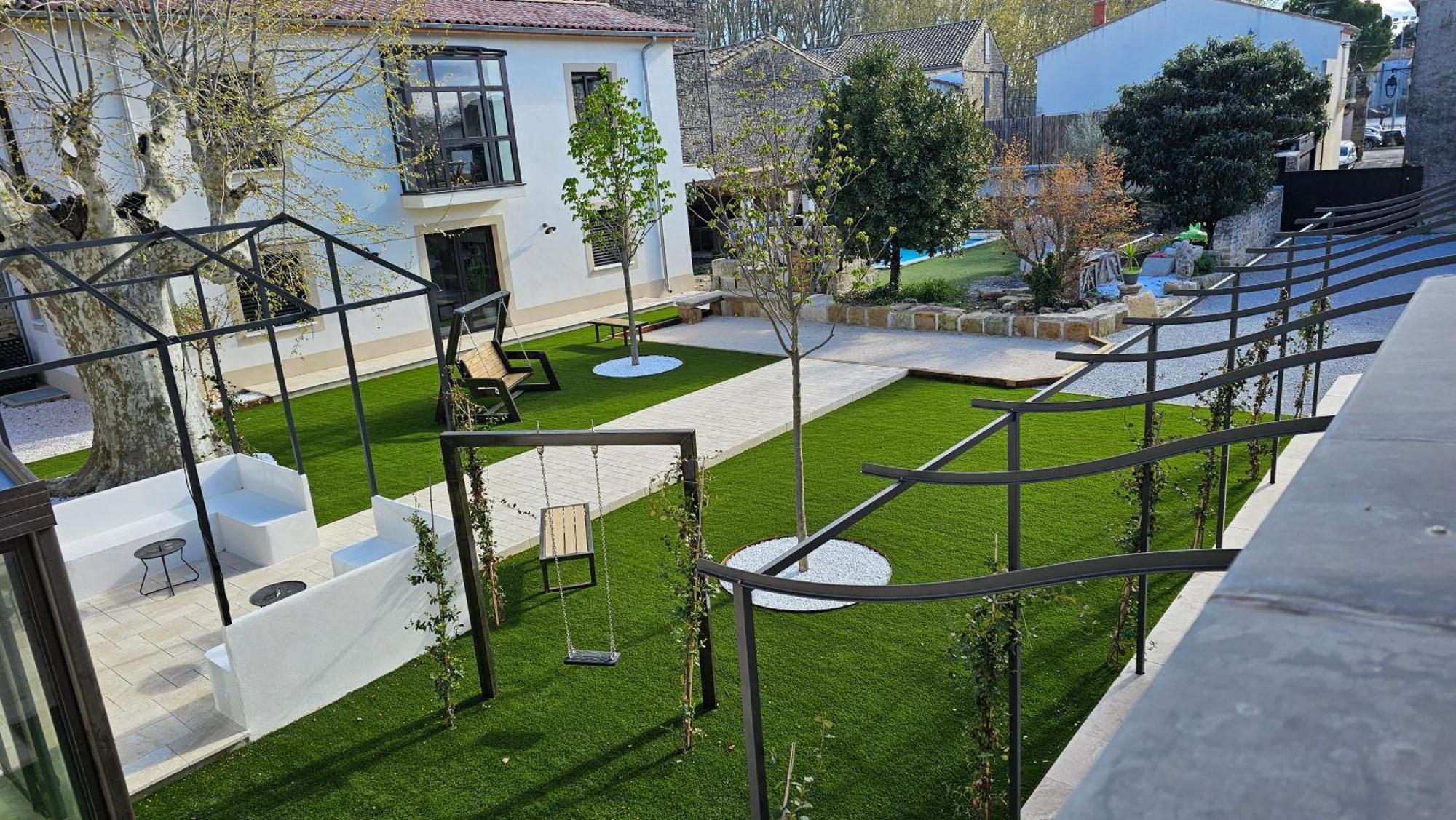 Bed and Breakfast Les Marronniers Laverune Екстер'єр фото