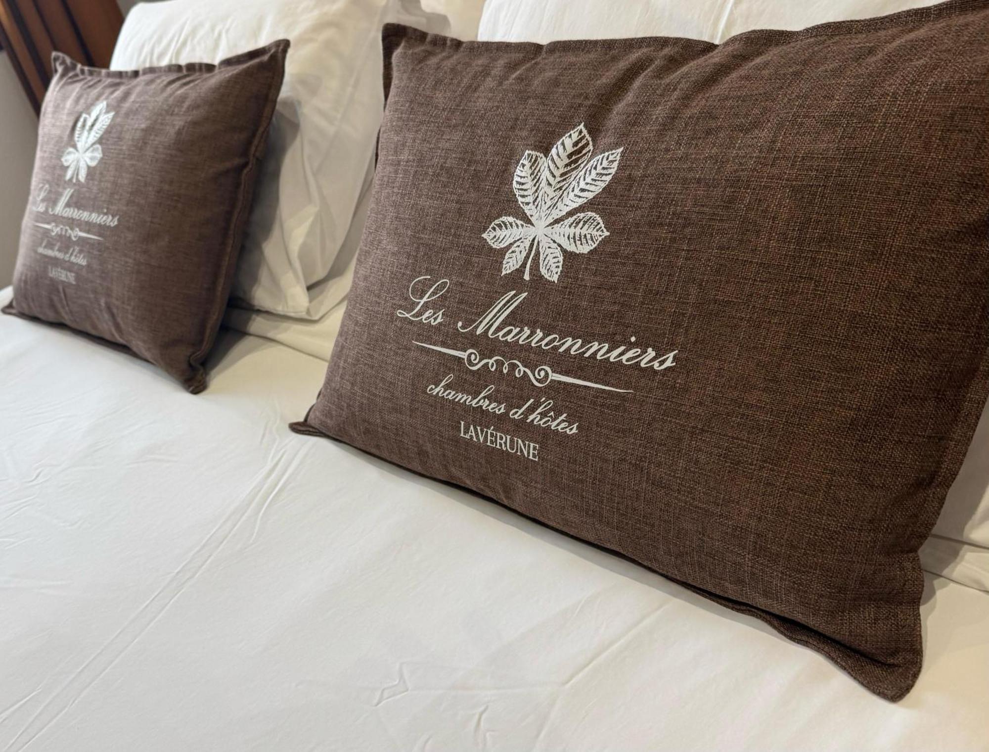 Bed and Breakfast Les Marronniers Laverune Екстер'єр фото